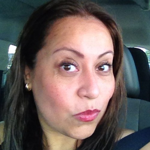 Mami de una personita que me cambio la vida! #teamomibb Soñadora, libre, franca, decidiosa, enojona, entregada con quien vale la pena y muy feliz!