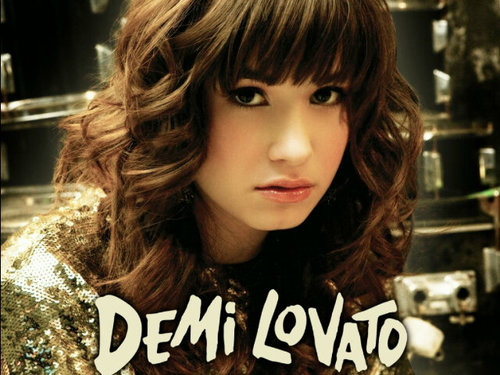 Love @ddlovato a lot :) A judge in X factor :) Album unbroken :) @FifthHarmony sang it on stage :)