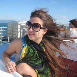 Since: 25/06/2012. Seguido pela Niina e pela Fabi. Estarei com vocês em um momento chamado sempre! @niinasecrets @fabisantina ♥