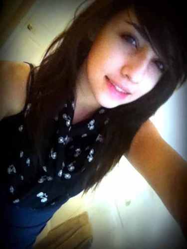 Kittens & Kittens & moar Kittens. //Follow me? I follow back.  ♥ // Music Addict.