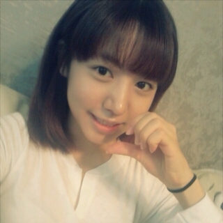 이제 봇 아니예요~!!
그동안 감사했습니다!!
(청소기 돌리는 중~~..ㅠ)