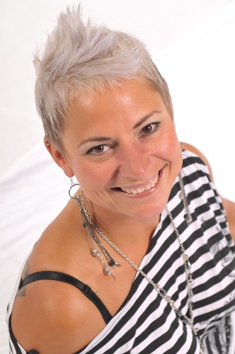 Hairstylist/Owner of E-10 International Hair