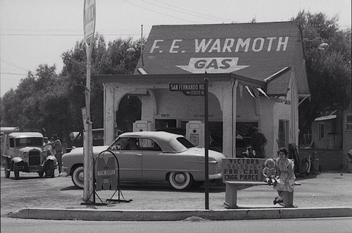 NoMoreRoadTrips's profile picture. Forthcoming live film on the past and possible un-future of travel and mobility in North America. See you in 2013!