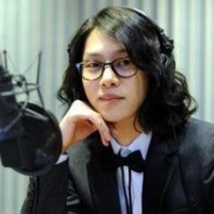 Korea's answer to the Oprah Winfrey Show this is the Heeprah Winfrey Show / DJ Kim Heechul / Heechul's Youngstreet on FM Radio / DCRP's