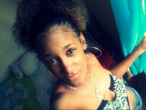 KIK: GO_Live_ATRAIN: I love him hes ma baby we have feelings for eachother he would have my back i would have his