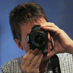 Enthusiastic hobby photographer, alter ego of business/IT strategist, entrepreneur and investor @christianwig. Uses Canon and Sony cameras: a6000, 7D, RX100.