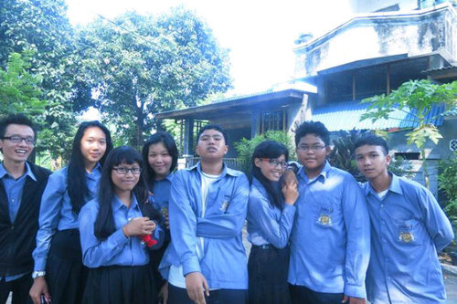 Kepoooo ya mau liat bio VerumTaliest ;;){}
