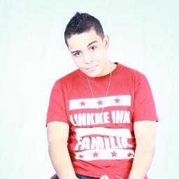nascido em belo horizonte em 27 de novembro de 1987 
speed é um artista  de reggaeton brasileiro
