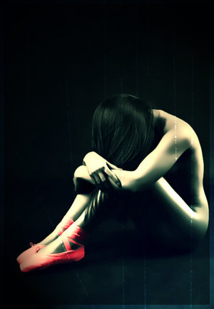 lildesiyanyan's profile picture. there is Beauty in the Breakdown;