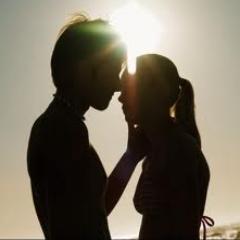 DebilidadPorTi's profile picture. La sonrisa es mía, la razón eres tú. Amante de los abrazos, de las sonrisas y de los pequeños detalles.