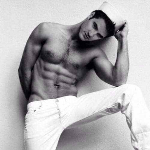 BAnderson2468's profile picture. Blaine Sexy Anderson, Pleasure to fuck you. (Free 18+ RP I prefer literate, but just tell me how youd like to RP and im up for it.)