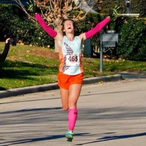 Lover of running, running gear, lattes, laughing, and color coordination.