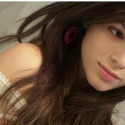 Princesa do @Leo_Quadri ~ bestt da @N3G4PR3T4 .  fofa e mungol :3
