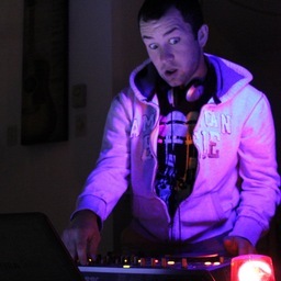 My name is Matt and I'm a Canadian with a passion for dance music! Halifax, N.S.