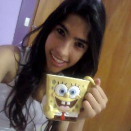 Eu sou uma menina muito legal,divertida,verdadeira,amiga,e muitto mais...sou Loka \o/ gosto de fazer as pessoas ri :)
