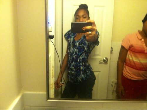 hey yall i am not single sooo sorry boys i am taken u coulD have ask me a long time ago