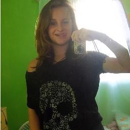 ''nunca desista, nunca recue, quando sua vida parecer perdida luta contra as injustiças''