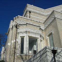 Langston Hughes Performing Arts Instituteさんのプロフィール画像