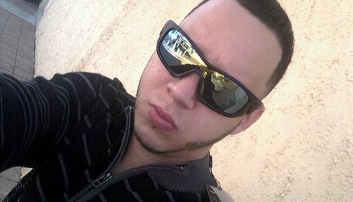 PaganAdalberto's profile picture. hombre de mucho espíritu. y luchador . escritor, músico atleta.