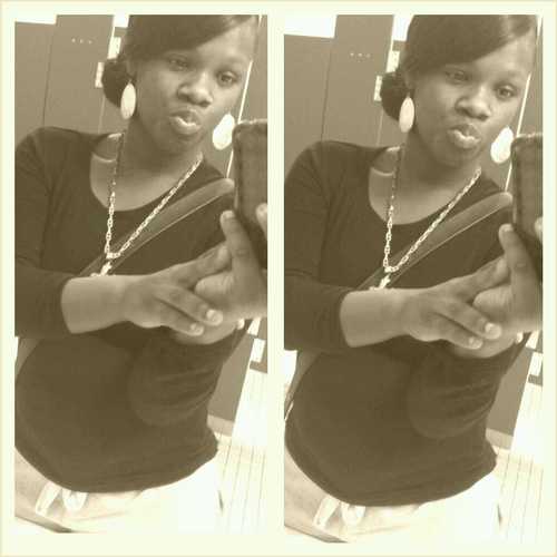 class of 2013 , f.ck with only a few , single , love money shopping hanging out & most of all my daughter, . yupp that's me lol