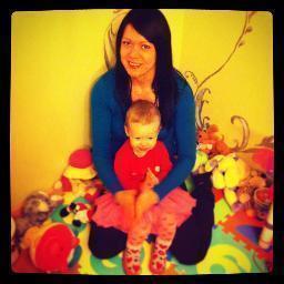 InesePutnia's profile picture. randoms