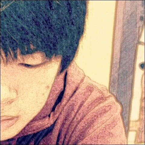 QUEEN大好き新社会人。 建築士を取得し将来は其を活かせる仕事がしたい。
I am studying English and German by self-education:-)
Likes architecture,handmade accessary,yoyo and Japanese Kyudo：］