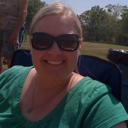wife, mother of 4, teacher, chauffer, cook, maid, coffee addict and an amazing juggler of multiple tasks
