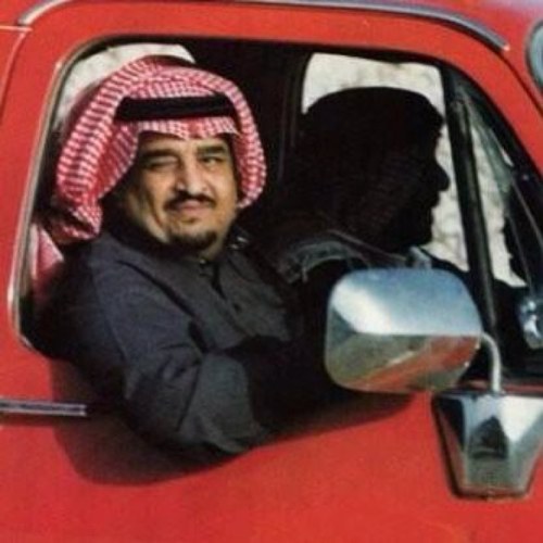 لاأتكلم من فراغ فأنا صوت لكل من يتكبد العناء* ولدت لأكون محامياً عن كل من يستحق أن يحامى عنه* لايشرفني ان يتابعني حساب اباحي او داعشي فلن تستحقوا مني سوى الحظر
