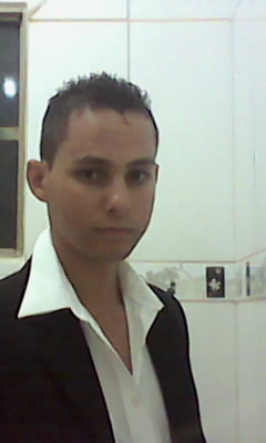 gosto di mi divertir, e ir em todos os lugares.....