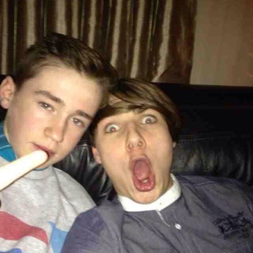 Follow me and ill follow back