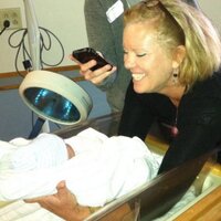 Meg DeMolet (@mdemolet) Twitter profile photo