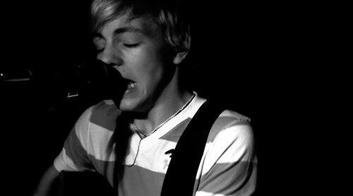 I regret a lot of things, but becoming a r5er JLSter Arianator and Rusher is not one of them. {Back up account for @Kiera24_7JLSter but follow anyways please}