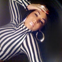 Lindalove215's profile picture. 