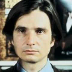 frlebovy's profile picture. Bruxello-centriste, cinéphage, lecteur peu rapide, dévoreur de pastrami, amateur (écolo-coupable) de F1.