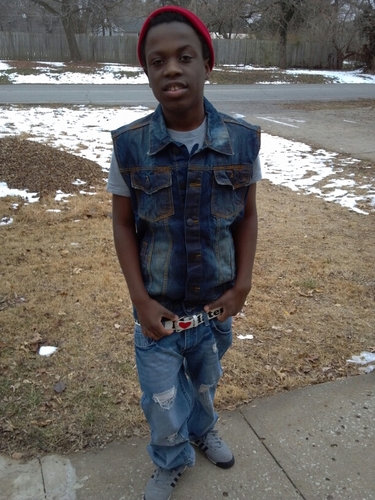 Sqweezy_Based's profile picture. 