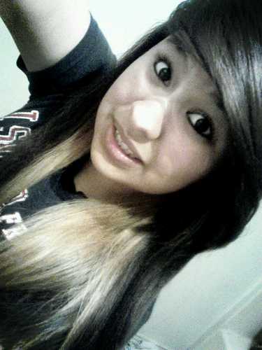 @ariellucy is my name ^.^ life is awesome !!!! cuuz I follow yolo ( you only live once ) :3 - ariellucyb  follow  me nd ill follow back 3