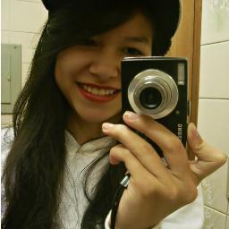 Abençoada por Deeus;*