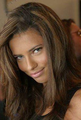 alenarosi's profile picture. 