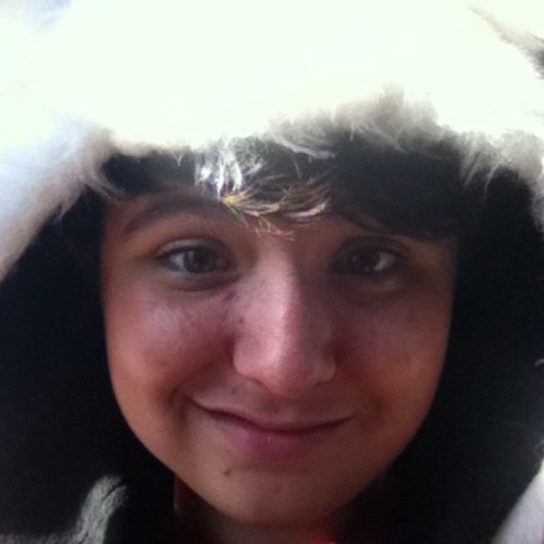 Im a 13 year old . I love to march :) ❤