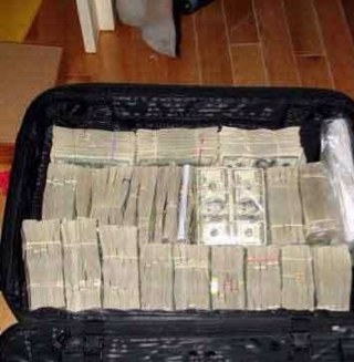 rsabs's profile picture. 