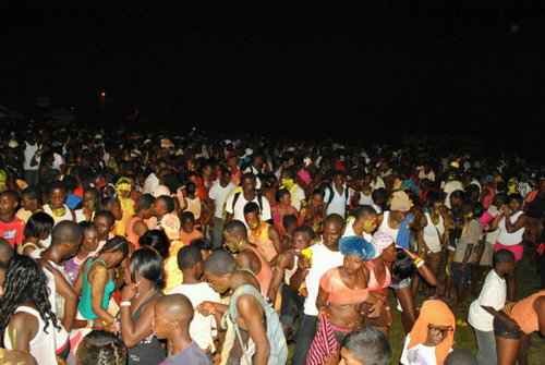 ItweetEvents1's profile picture. Follow & Mention for a follow back...Any events your town tweet me the poster!