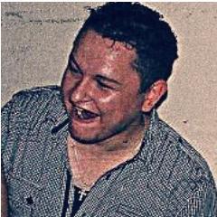 ‎Yo no cambio por nadie.... Sólo mejoro por quien lo merece