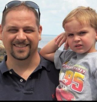 Dad of 2 boys