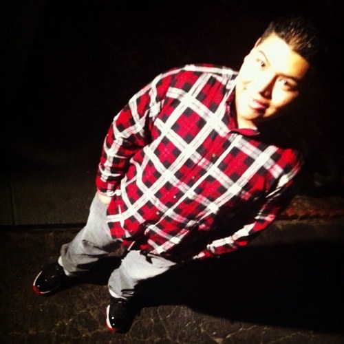 Cesarr162's profile picture. Fuck a bio Just Follow Me & I'll Follow Back ✌ *