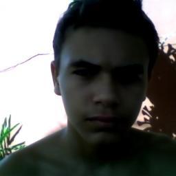 estudo no colégio salésiano são josé natal!não vivo sem,DEUS,FAMILIA,DINHEIIRO,MÚSICA,PIZZA,FACEBOOK ETC... #mesegue