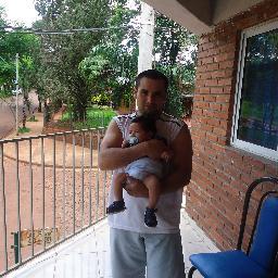 soy una persona que respeta todas las opiniones,obvio tambien la mia!