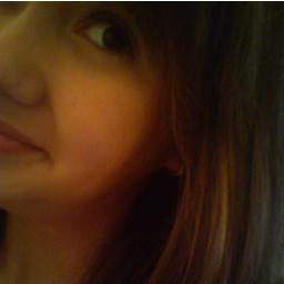 Hello  everyone.Im a Directioner from Hungary.Nialler forever :)) ♥ do u like 1D?:33 me too :D ♥Hope u like it :)