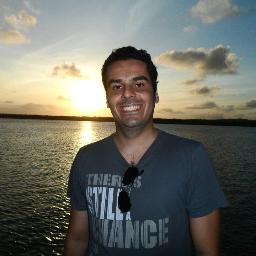 Flamenguista,Devoto de S. Expedito e S.João Paulo II,Advogado,Tio, Filho, Amigo e viciado em informações. Casado com @giaraujoo. pai de Mariana