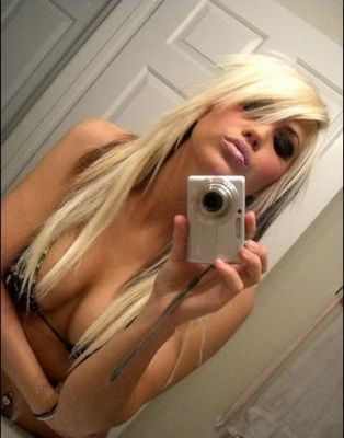 robbikri's profile picture. 