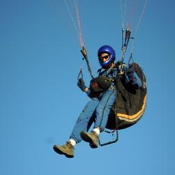 barnaby33's profile picture. Paraglider pilot and wino